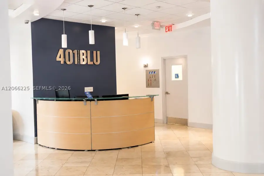 401 69th St #304, Miami Beach, FL 33141 - #2