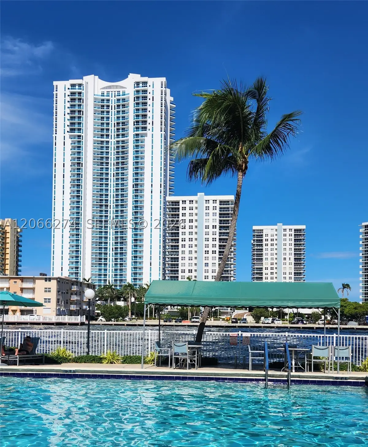 1000 Parkview Dr #1026, Hallandale Beach, FL 33009 - #1