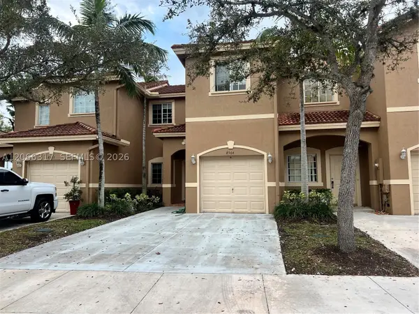 8564 SW 214th Way, Cutler Bay, FL 33189