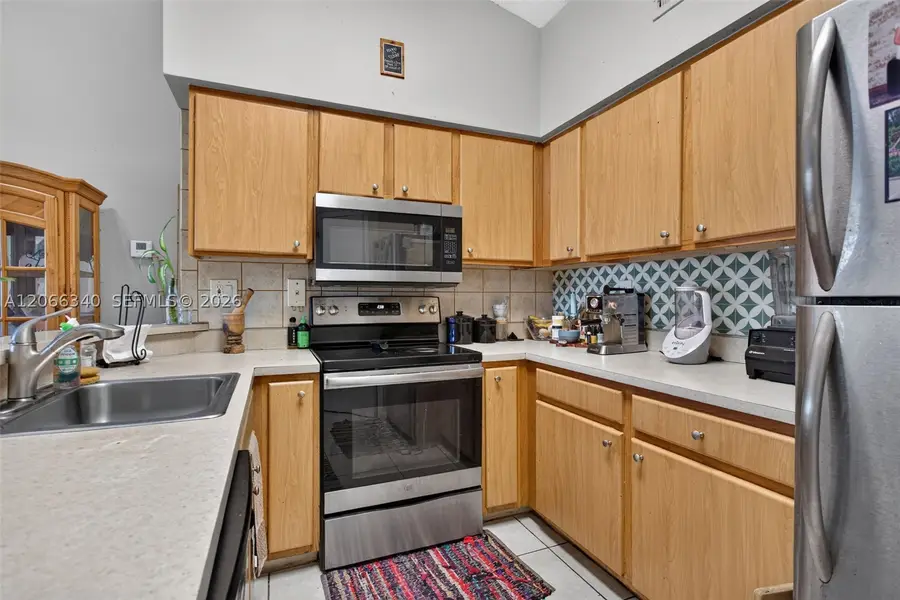 2445 SW 18th Ter #807, Fort Lauderdale, FL 33315 - #2