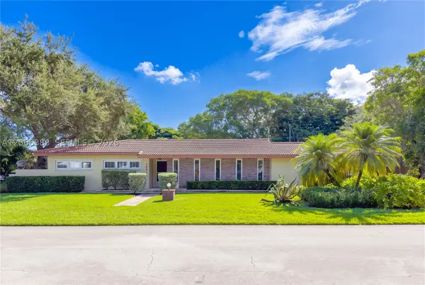 14311 SW 74th Ct, Palmetto Bay, FL 33158