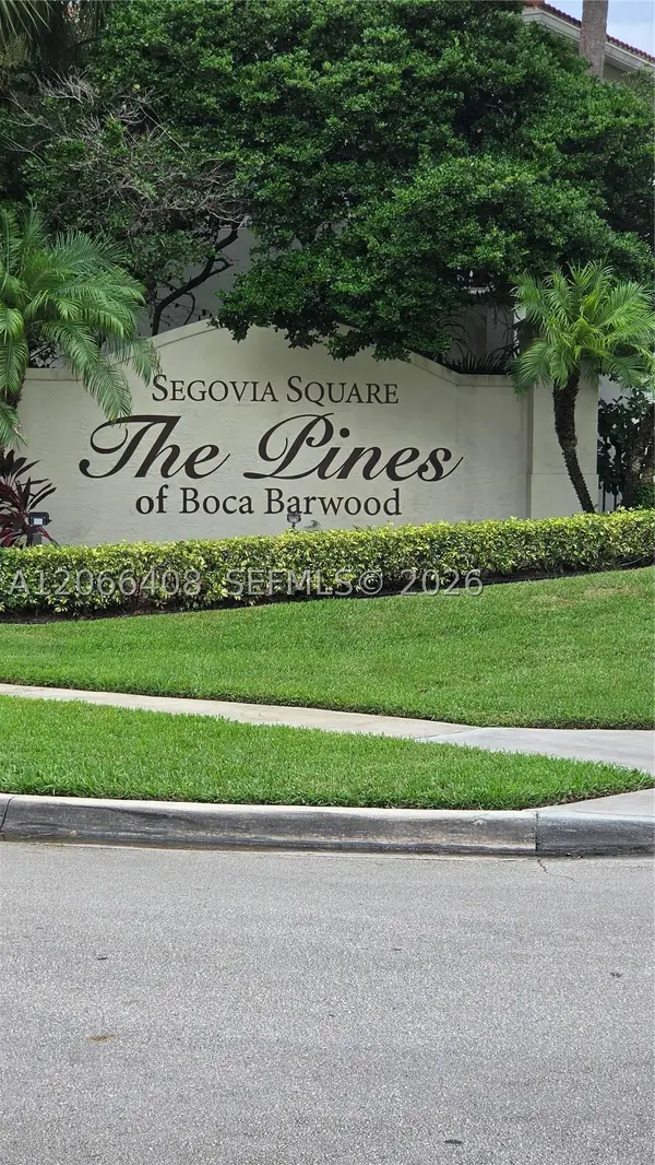 23344 Carolwood Ln #201, Boca Raton, FL 33428