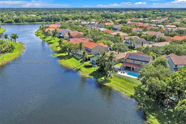 480 Cambridge Dr, Weston, FL 33326