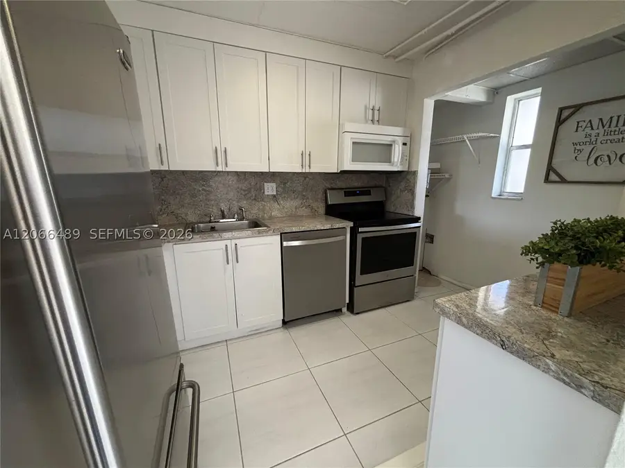 8060 Fairview Dr #101, Tamarac, FL 33321 - #3