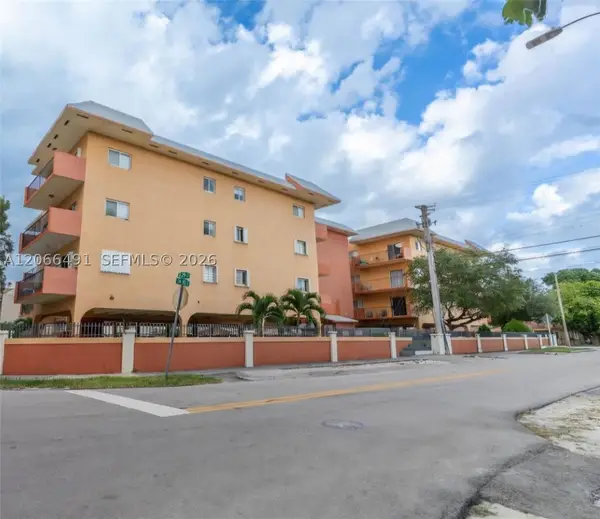 2921 SW 10th St #33, Miami, FL 33135