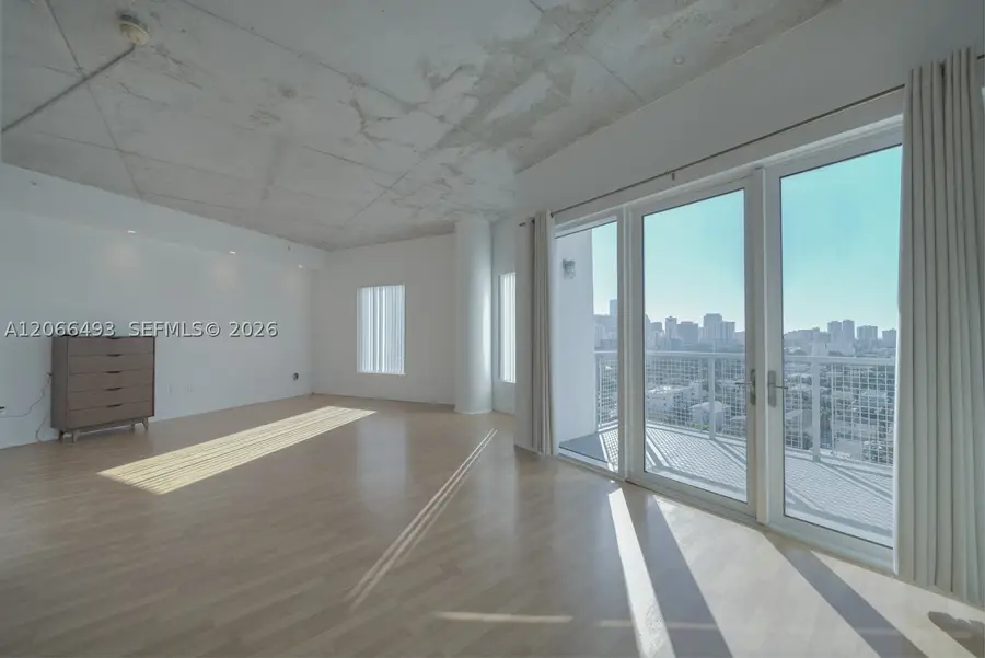 10 SW South River Dr #1406, Miami, FL 33130 - #2