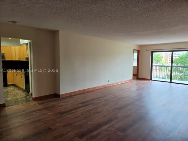 Address Withheld By Seller, Hallandale Beach, FL 33009