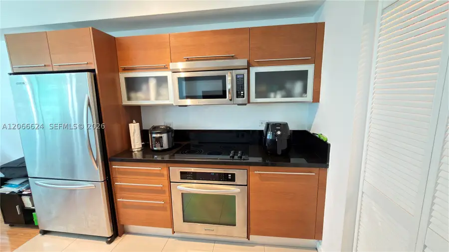 244 Biscayne Blvd #808, Miami, FL 33132 - #2