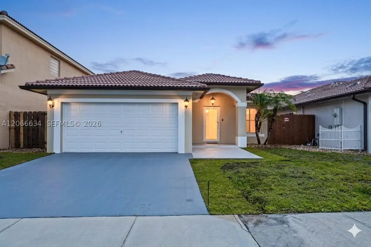 21505 SW 89th Path, Cutler Bay, FL 33189 - #1