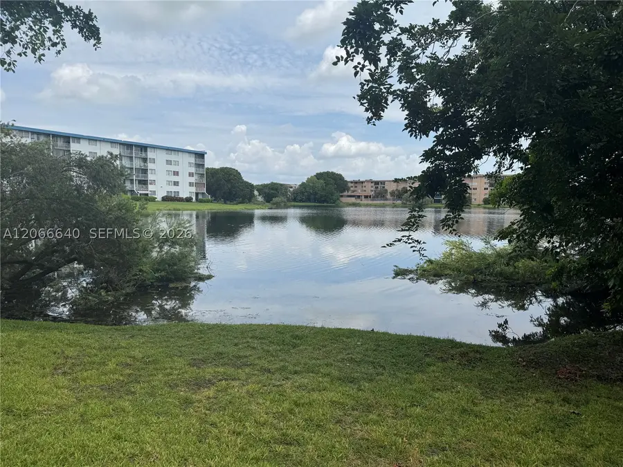 8775 Park Blvd #123, Miami, FL 33172 - #2