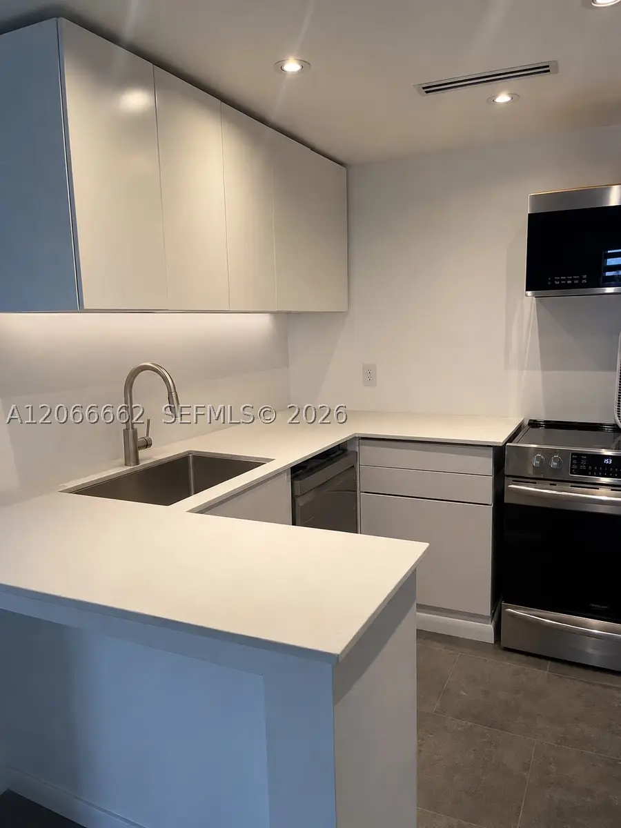 Address Withheld By Seller, North Miami Beach, FL 33160 - #3