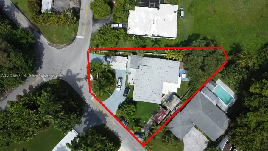 405 NE 150th St, Miami, FL 33161 - #3