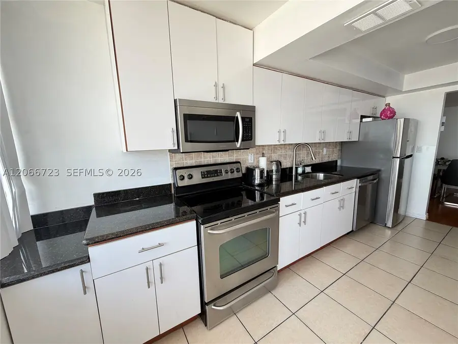 18031 Biscayne Blvd #601, Aventura, FL 33160 - #2