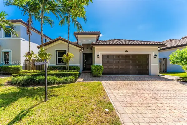 25419 SW 121st Ave, Homestead, FL 33032