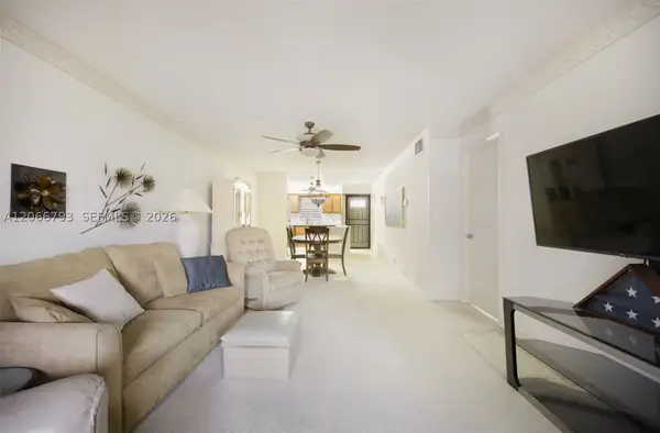 750 SE 6th Ave #322, Deerfield Beach, FL 33441