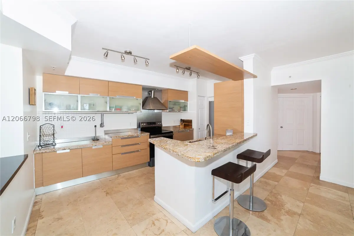 17100 N Bay Rd #1501, Sunny Isles Beach, FL 33160 - #1