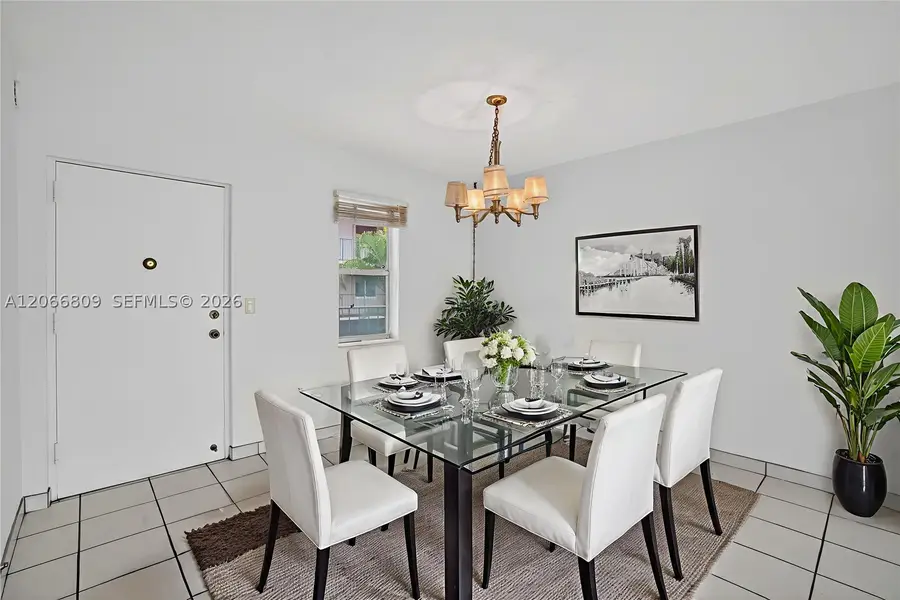 2821 Somerset Dr #317, Lauderdale Lakes, FL 33311 - #3