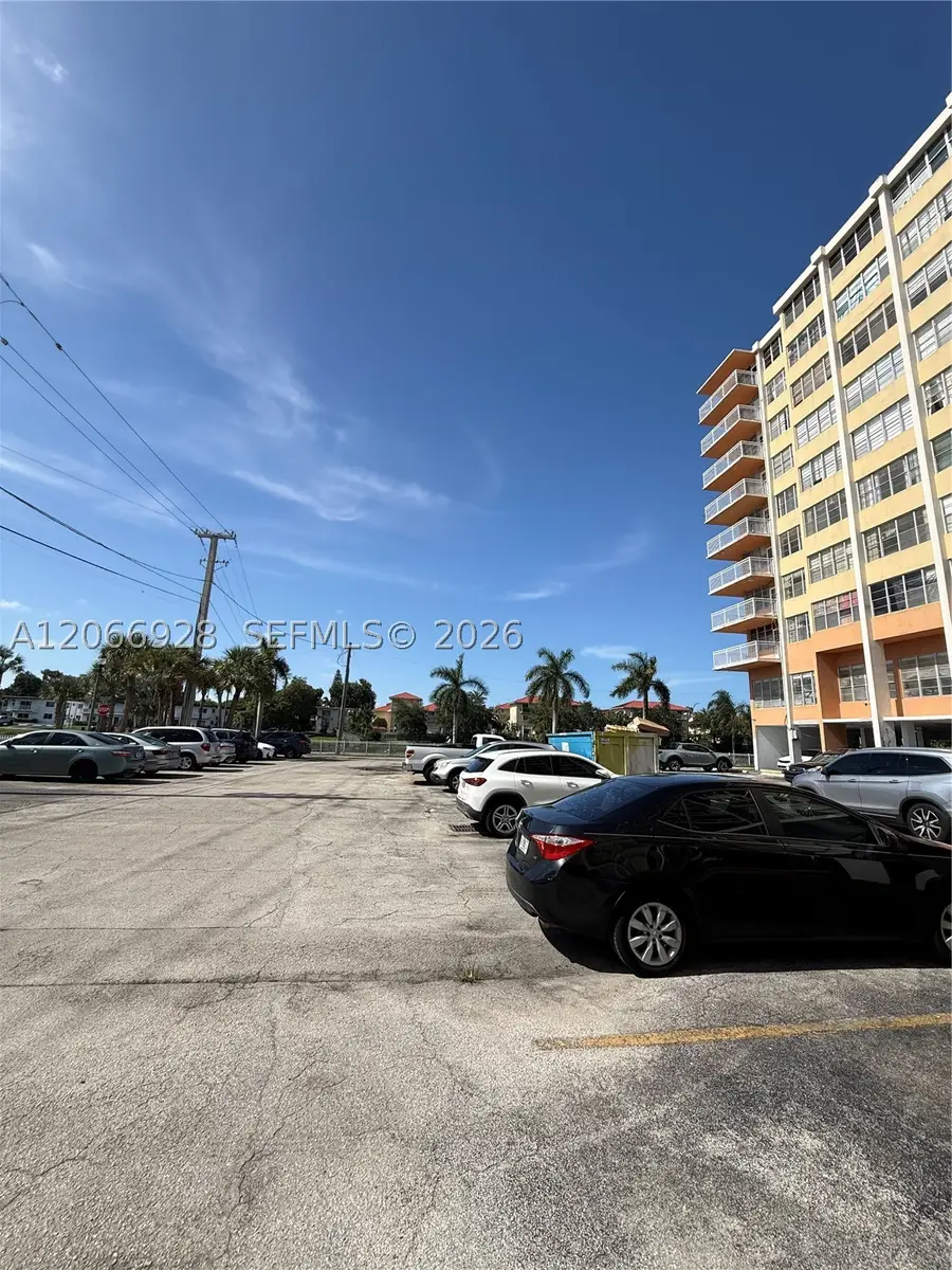 2025 NE 164th St #707, North Miami Beach, FL 33162 - #3