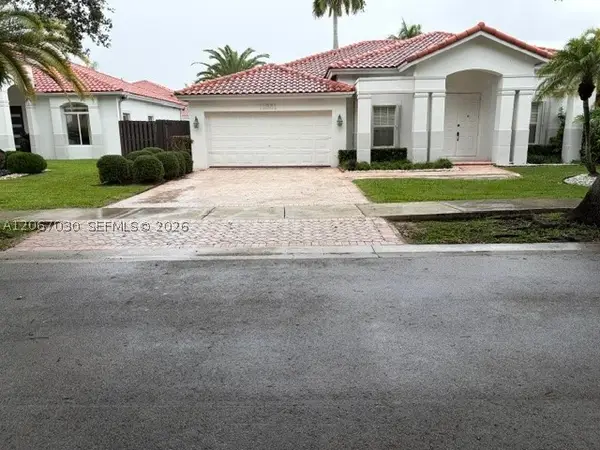 11351 NW 64th Ter, Doral, FL 33178