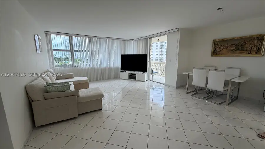 1825 S Ocean Dr #509, Hallandale Beach, FL 33009 - #3