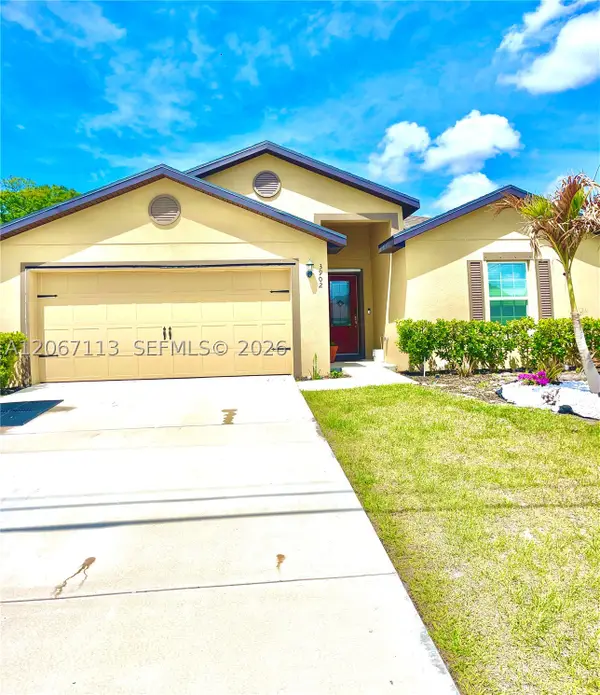3902 SW Brunswick St, St Lucie West, FL 34953