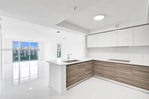 330 Sunny Isles Blvd #5-805, Sunny Isles Beach, FL 33160