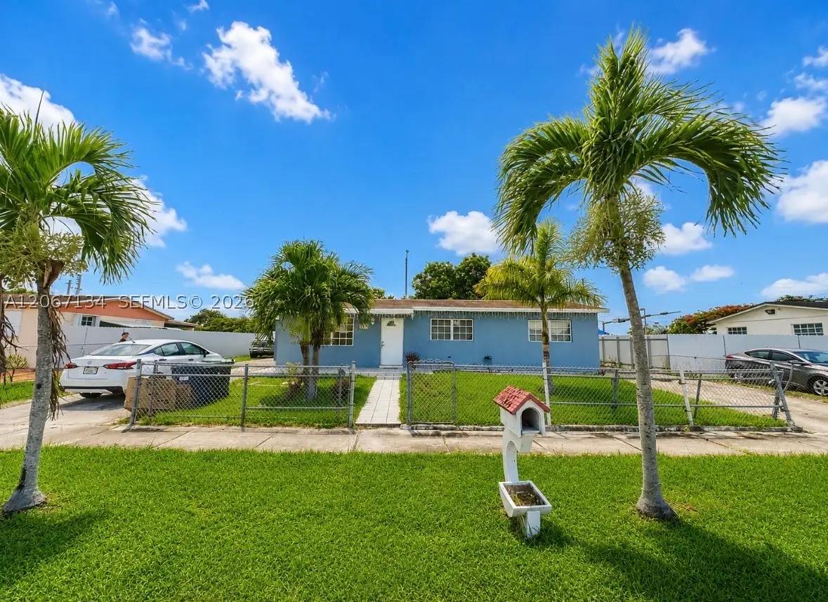 19480 SW 121st Ave, Miami, FL 33177 - #1