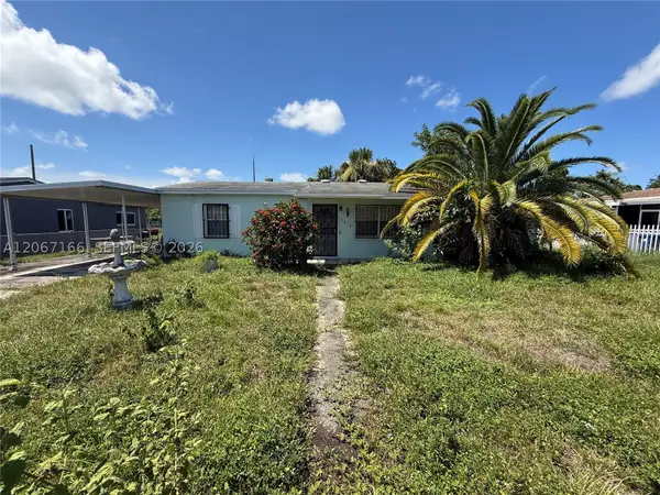 2855 NW 164th St, Miami Gardens, FL 33054
