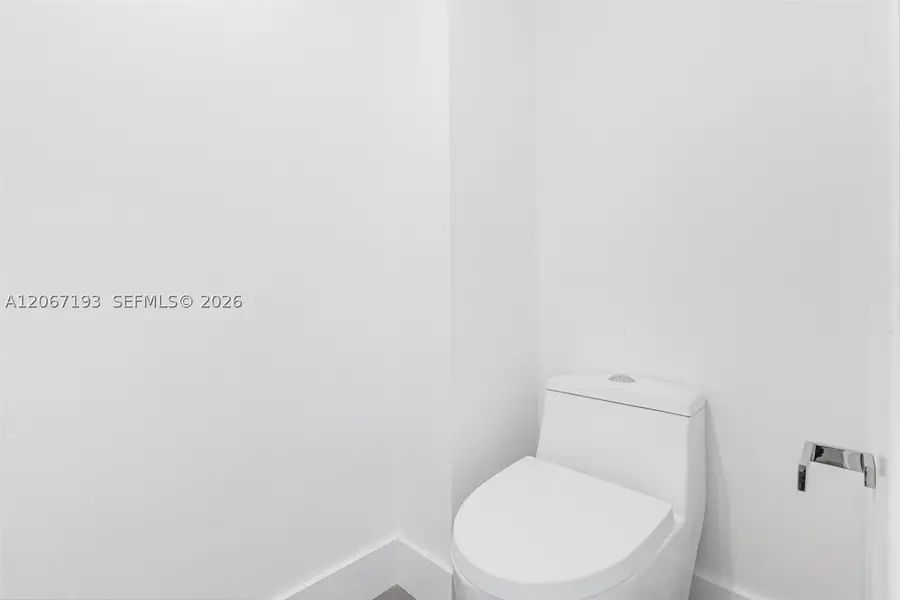 6917 Collins Ave #1009, Miami Beach, FL 33141 - #3