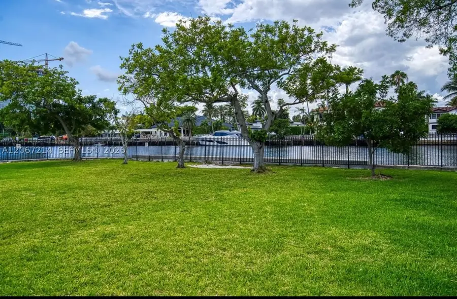 2000 Atlantic Shores Blvd #111, Hallandale Beach, FL 33009 - #2