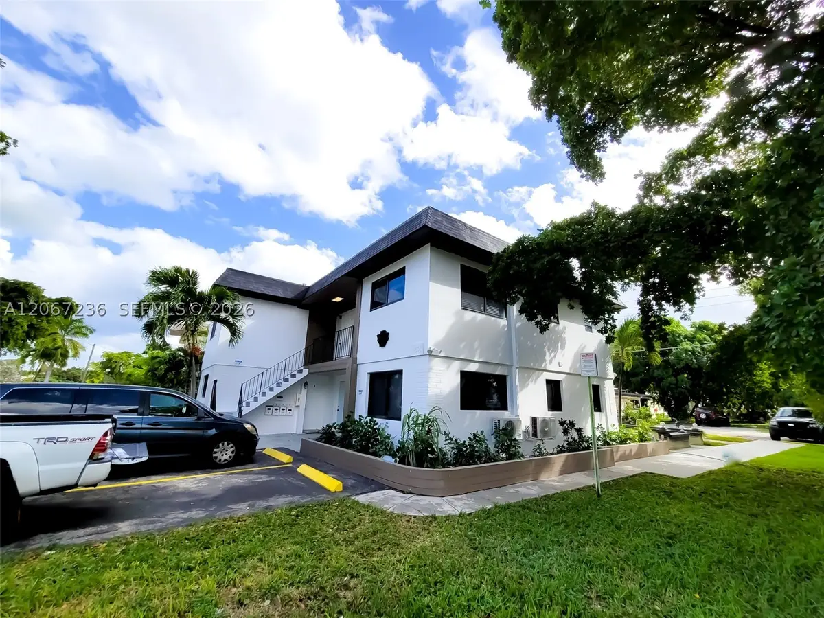 1858 Dewey St, Hollywood, FL 33020 - #1