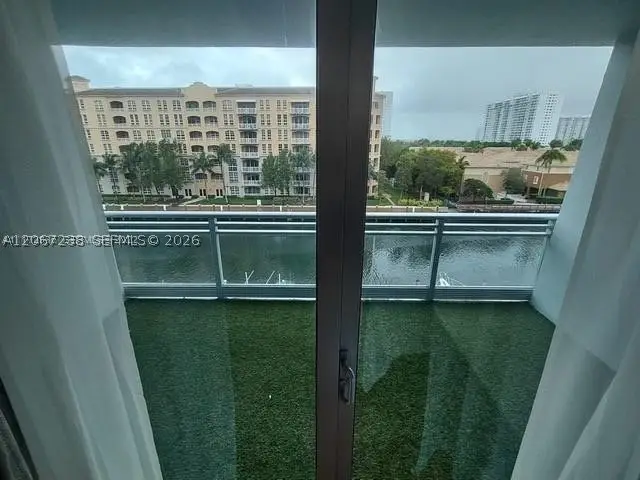 2950 NE 188th St #316, Aventura, FL 33180 - #1