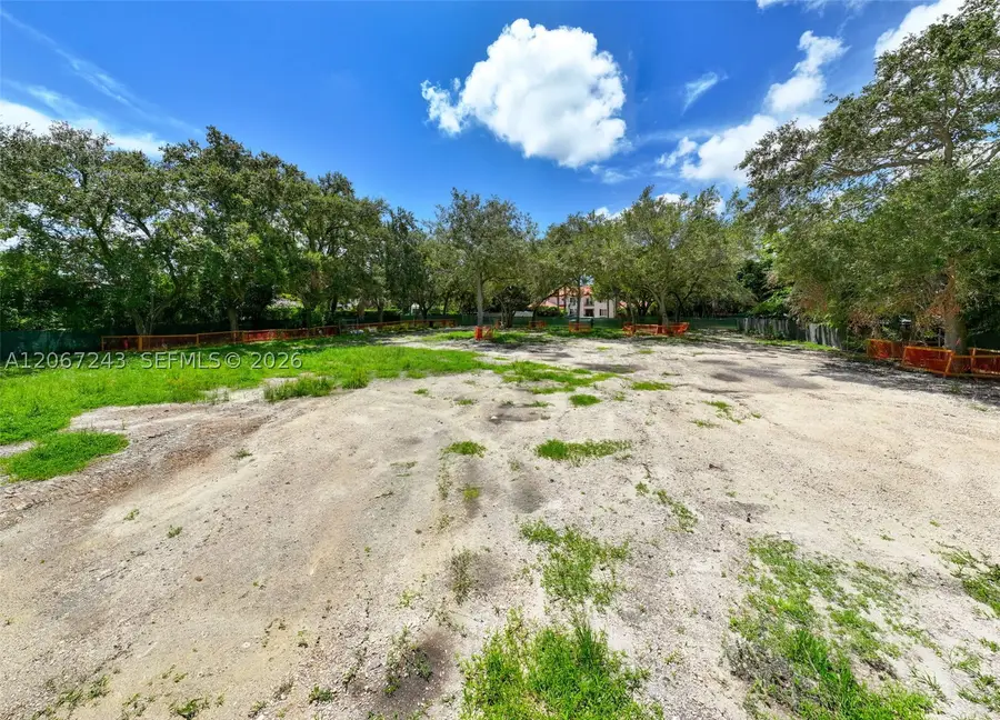 6285 SW 98th St, Pinecrest, FL 33156 - #3