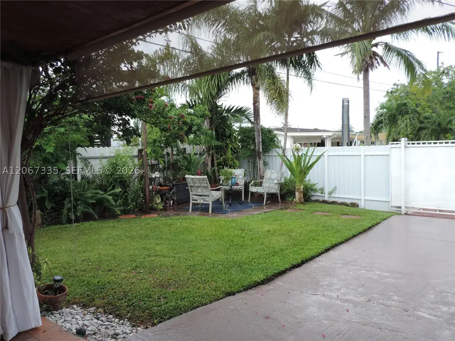 990 W 56th St, Hialeah, FL 33012 - #3