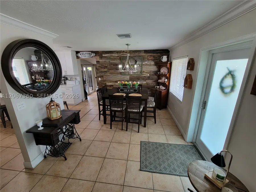 1316 W 61st Pl, Hialeah, FL 33012 - #2