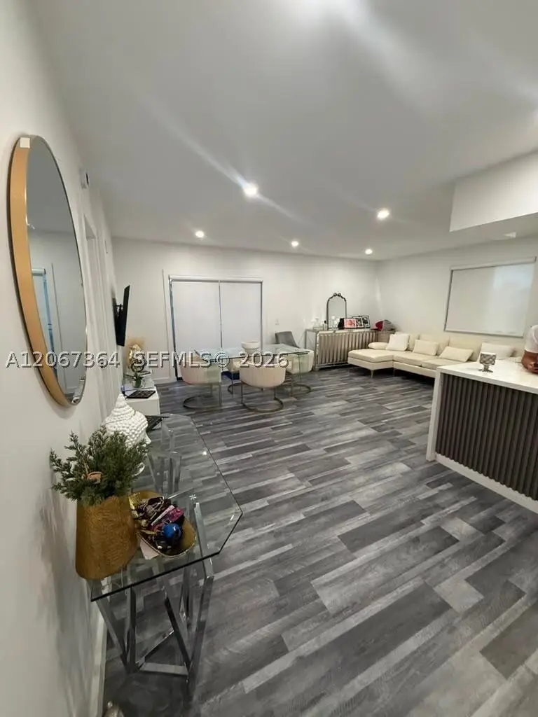 9340 Fontainebleau Blvd #W507, Miami, FL 33172 - #1