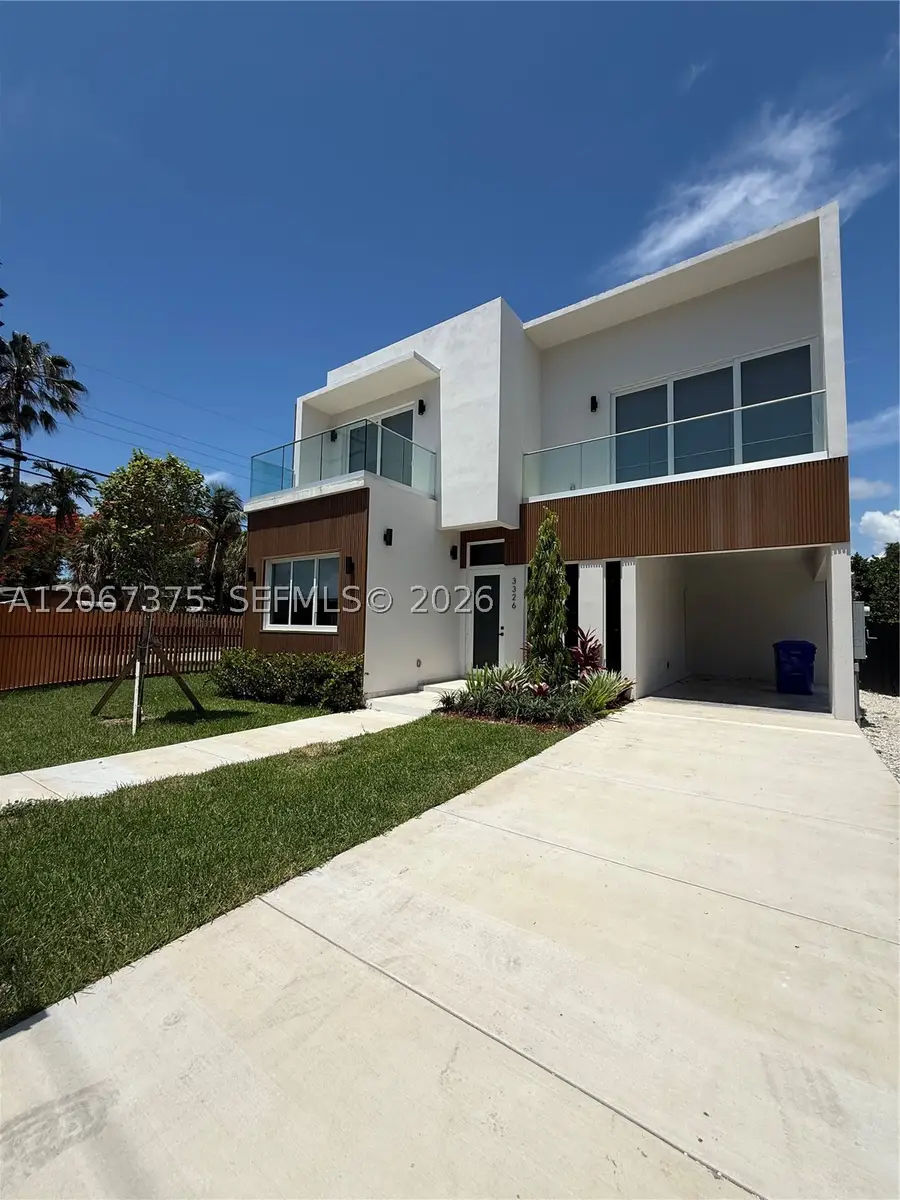 3326 Elizabeth St, Miami, FL 33133 - #2