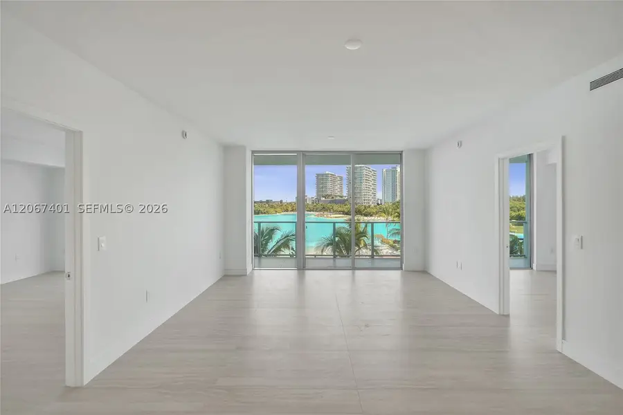 2411 Laguna Circle #208, Miami, FL 33181 - #3
