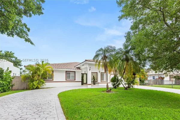 9840 NW 28th Ter, Doral, FL 33172