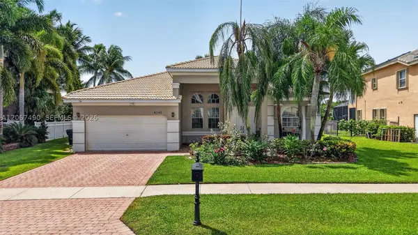 6543 Marbletree Ln, Lake Worth, FL 33467