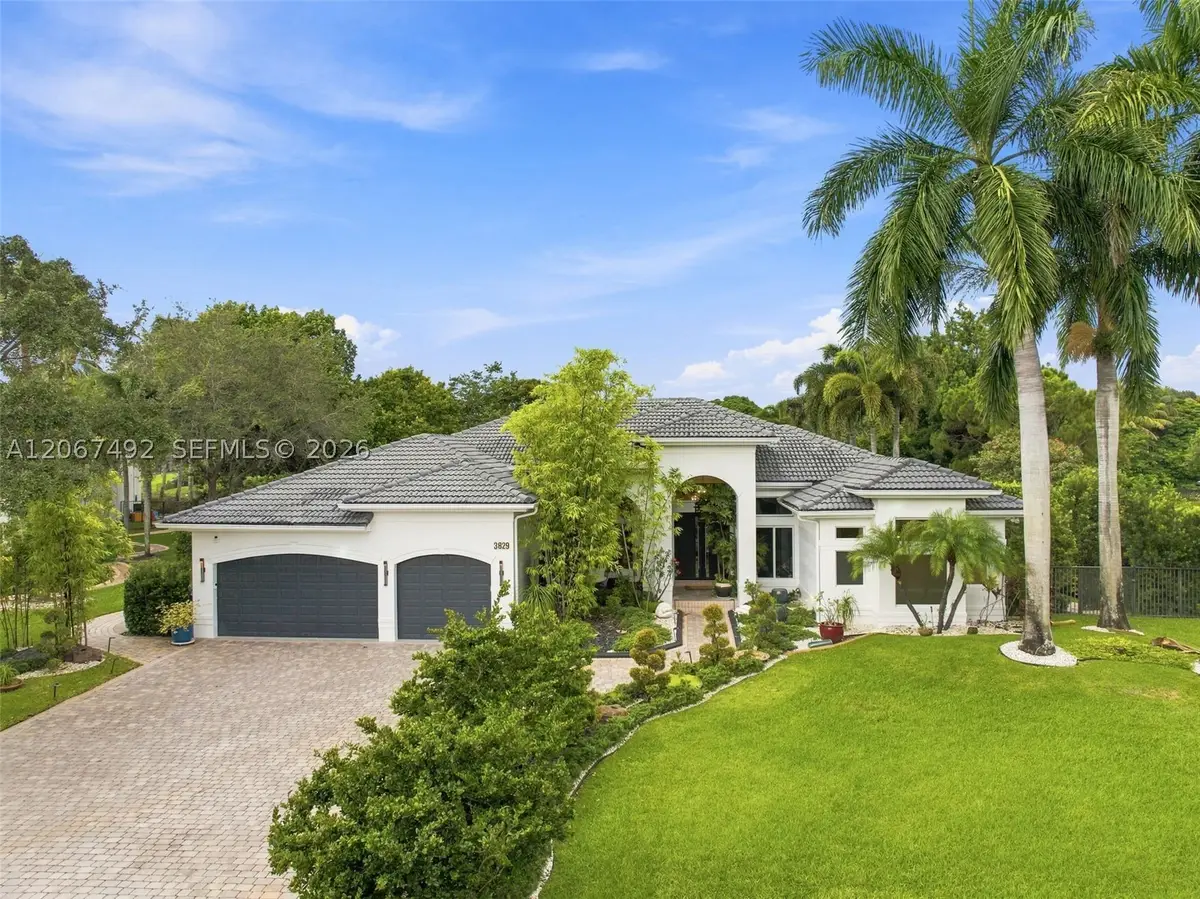 3829 Gulfstream Way, Davie, FL 33328 - #1