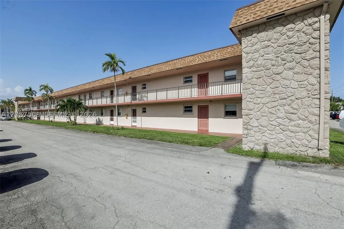 200 Bonnie Blvd #139, Palm Springs, FL 33461 - #1