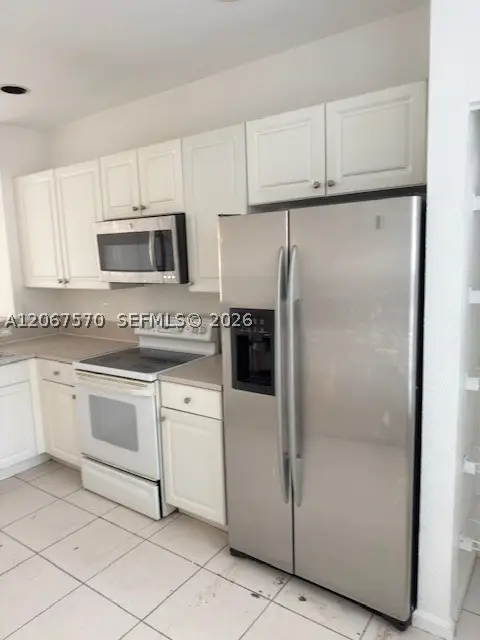 677 NW 42nd Ave, Plantation, FL 33317 - #2