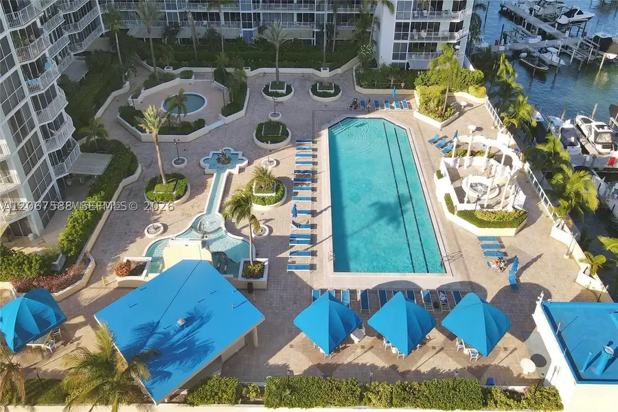 7601 E Treasure Dr #902, North Bay Village, FL 33141 - #3
