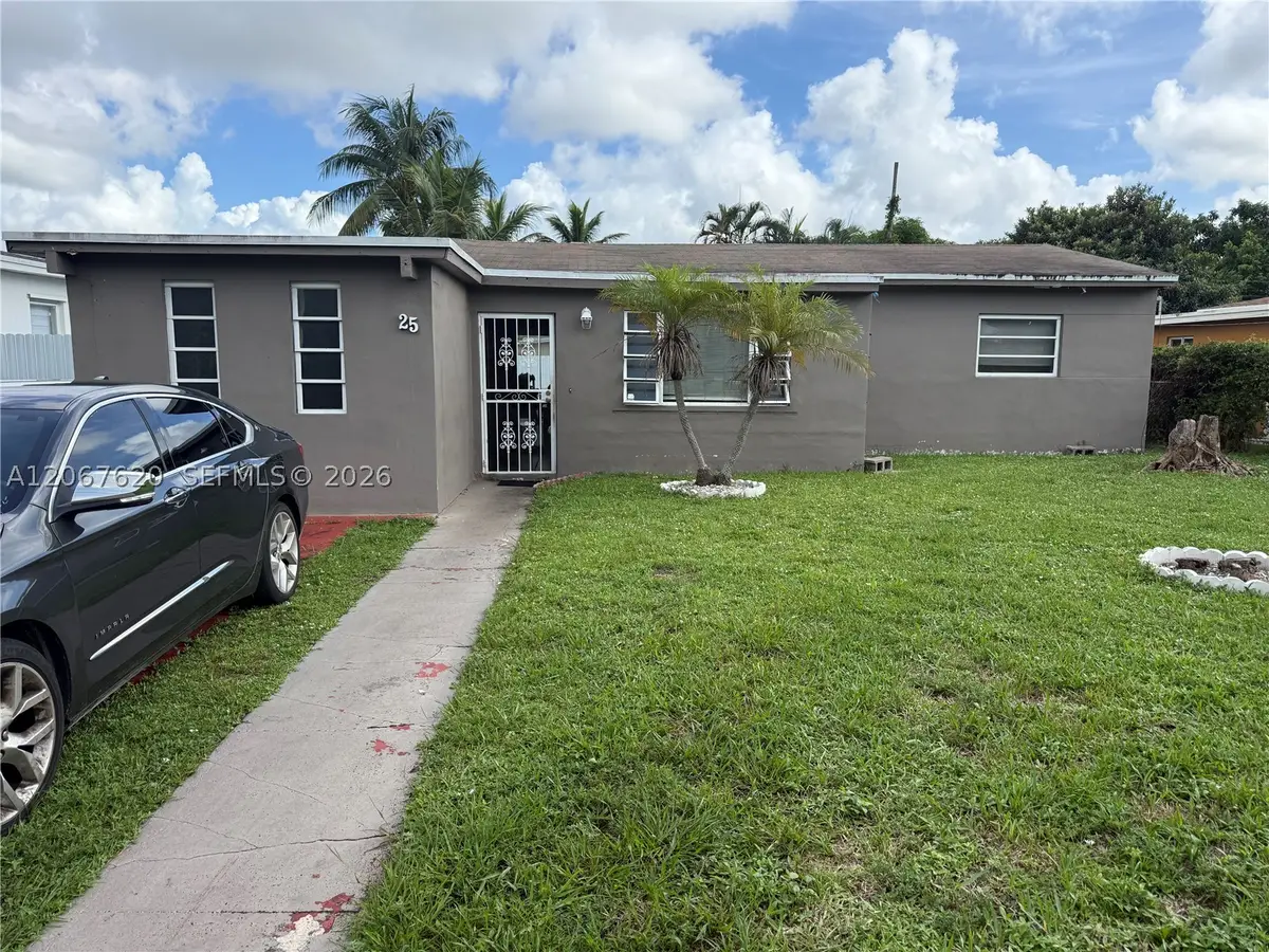 25 NE 169th St, North Miami Beach, FL 33162 - #1