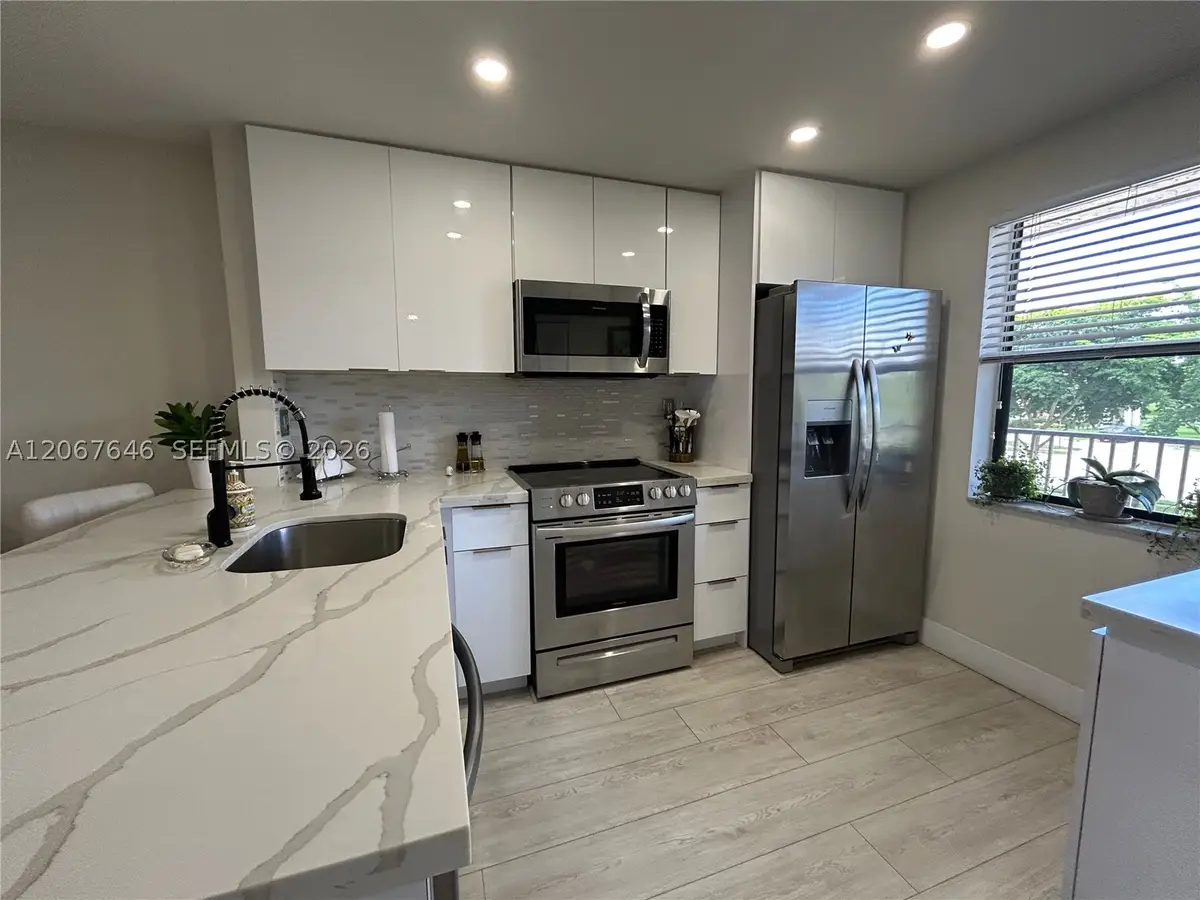 10130 Sunrise Lakes Blvd #207, Sunrise, FL 33322 - #1