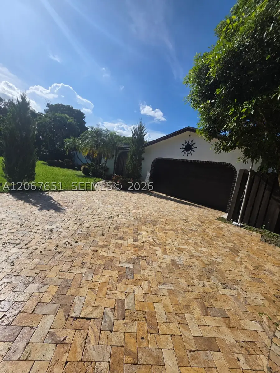 18611 SW 61st Ct, Southwest Ranches, FL 33332 - #2