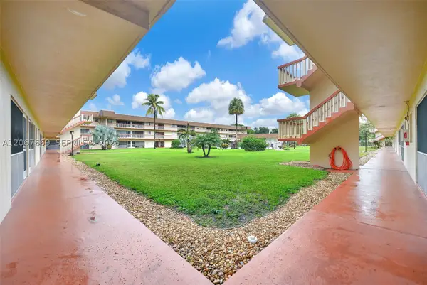 5300 Washington St #R110, Hollywood, FL 33021