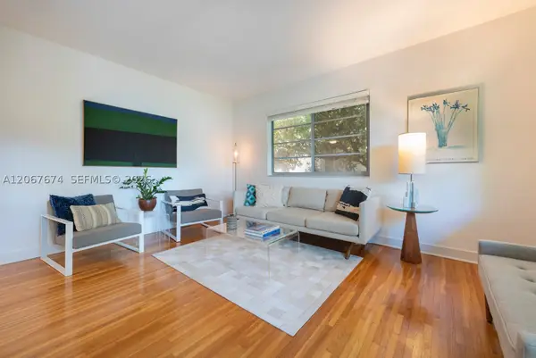 945 10th St #3, Miami Beach, FL 33139