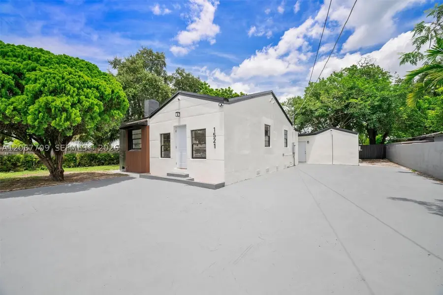 1521 NW 33rd St, Miami, FL 33142 - #3